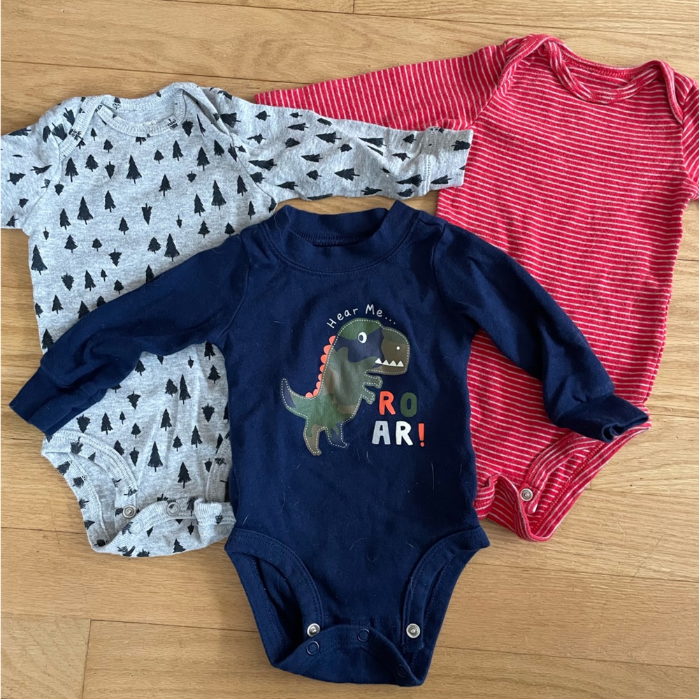 3 Long Sleeve 3 month Bodysuits